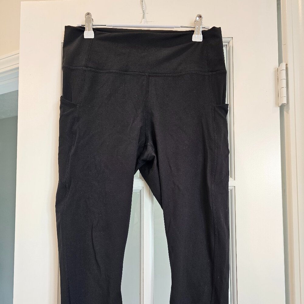 NWOT-Fabletics Cropped Legging